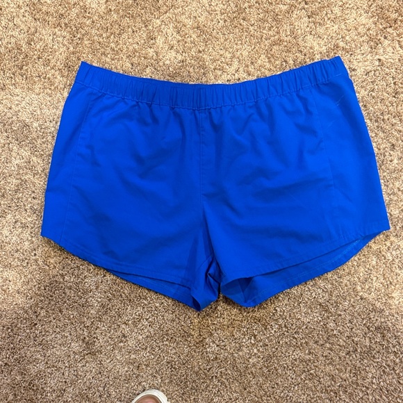 EUC - Blue and Pink Columbia Forest River Women's Shorts - Picture 2 of 7
